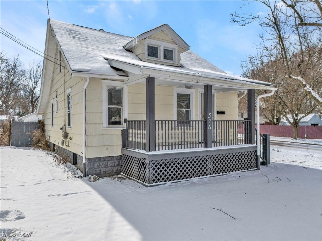 Real estate listing image