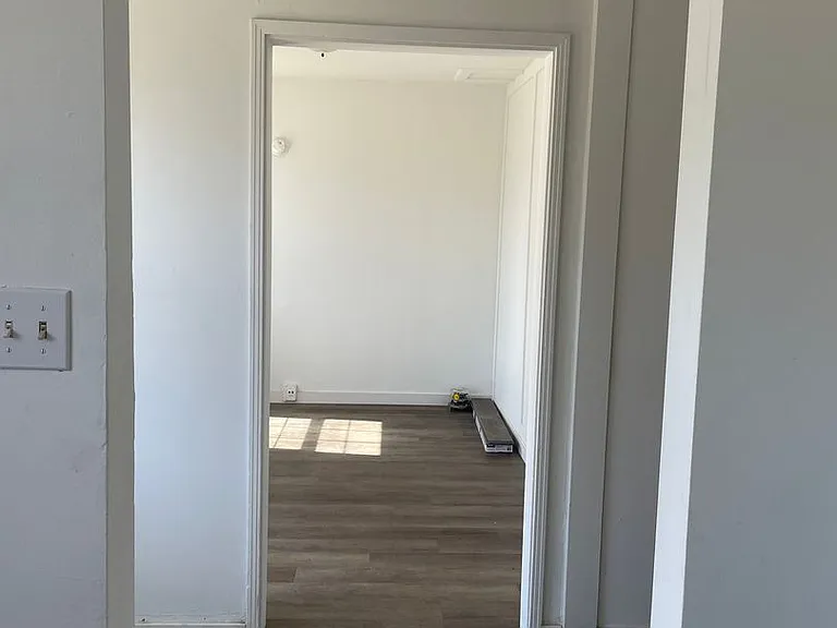 214 Beardsley Ave — Photo 4