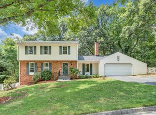 6115 Flamingo Dr, Roanoke, VA 24018