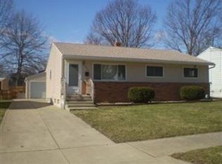 958 Kickapoo Ave, Akron, OH 44305