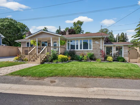 394 Queen St, Loyalist, ON K0H 1G0