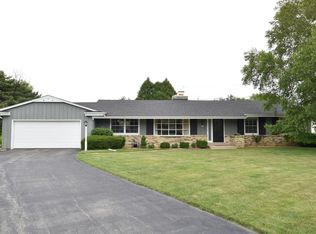 116 E Marti Ct, Bayside, WI 53217