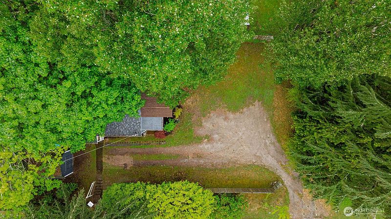2nd image of 15504 25th Avenue NE