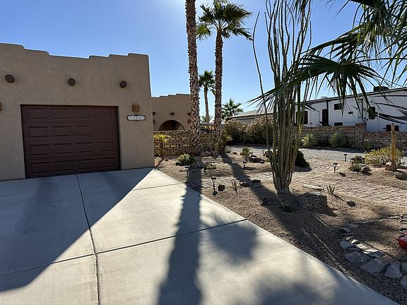4th image of 13845 E 53rd Dr