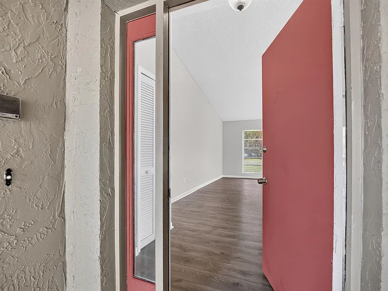 1206 Sail Way — Photo 5