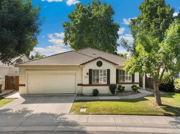 3022 Carousel Cir, Stockton, CA 95219