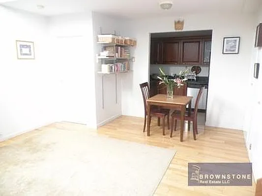 Sold by Brownstone Real Estate | media 11