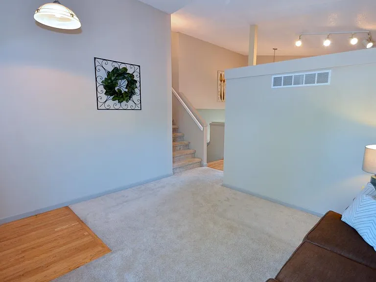 1443 Wildrose Dr — Photo 4