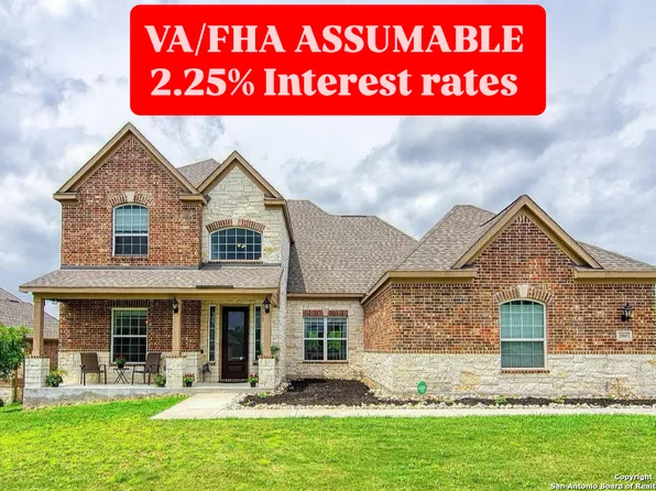 280 Sittre Dr, Castroville, TX 78009