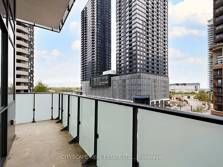 430 Square One Dr #426 — Photo 7