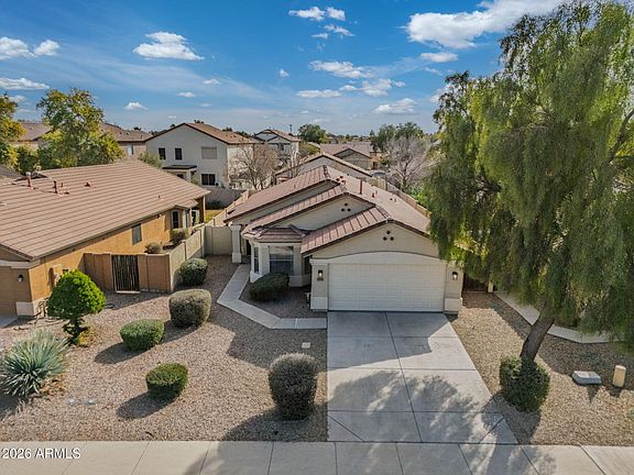 3rd image of 45151 W PARAISO Lane