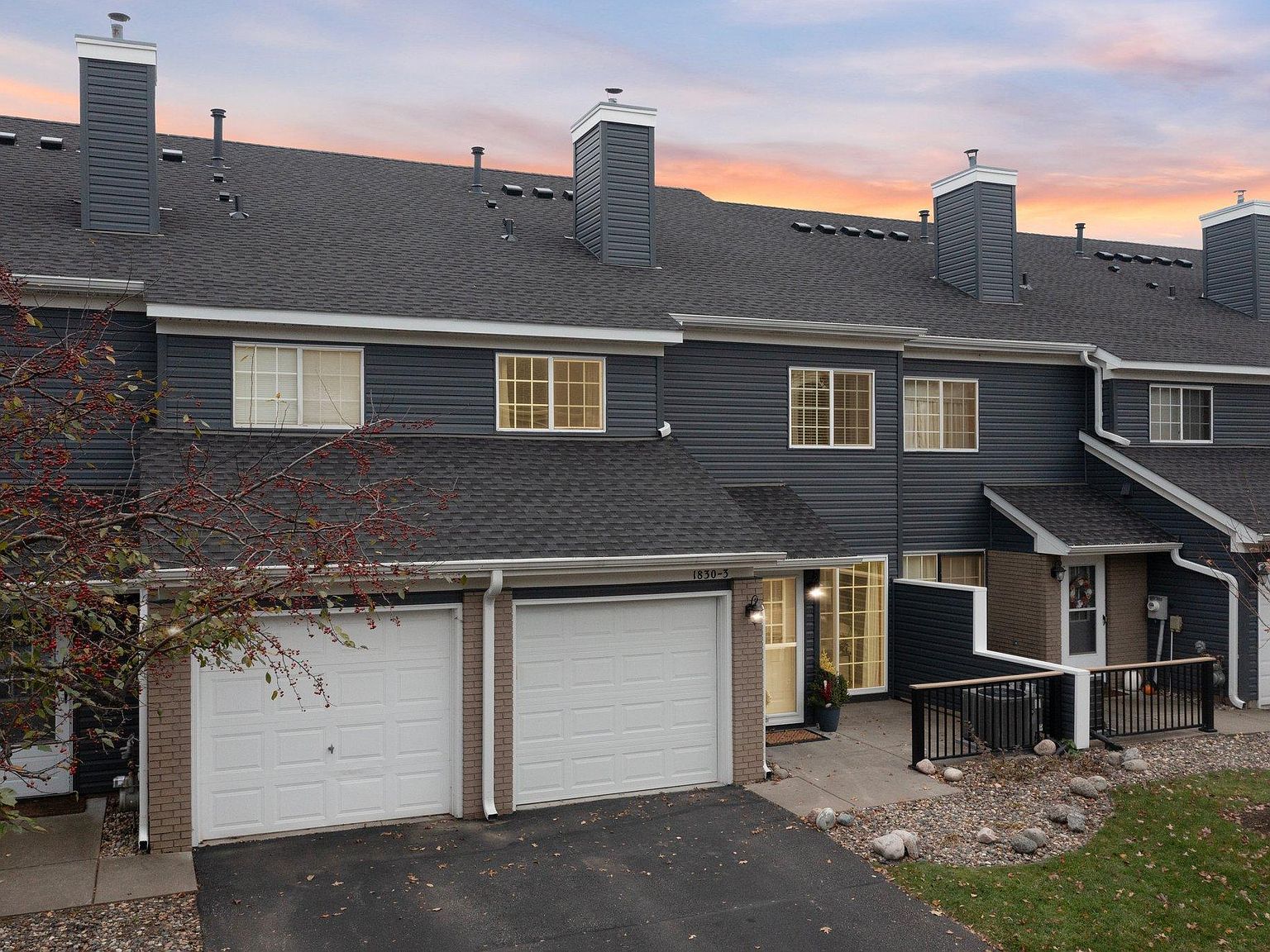 1830 Donegal Dr APT 3, Woodbury, MN 55125 | Zillow