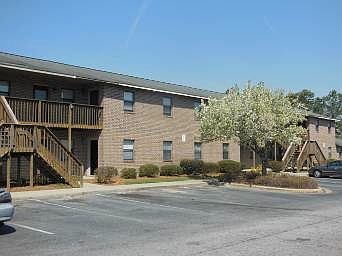 2nd image of 706 Patton Cir