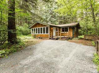 8583 Ginkgo Dr, Maple Falls, WA 98266