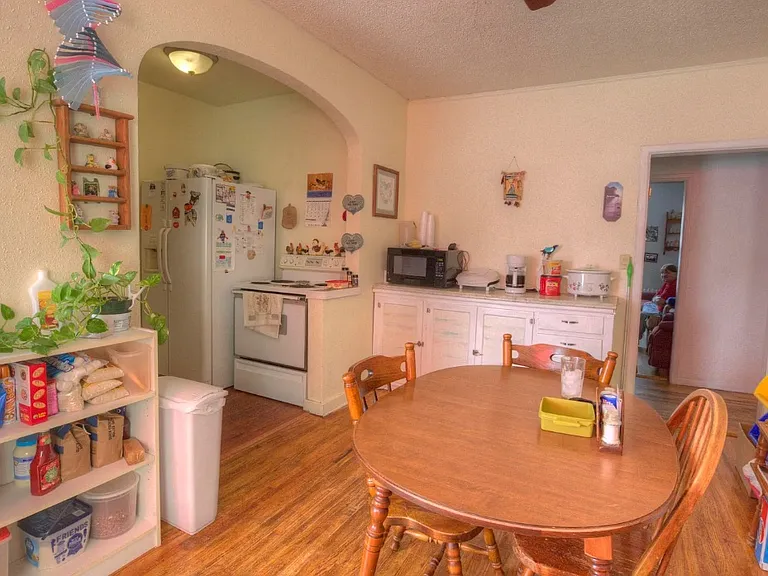 Kitchen (10)_12232025