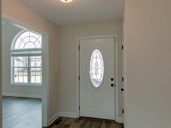 5th image of 3745 Gray Fox Dr