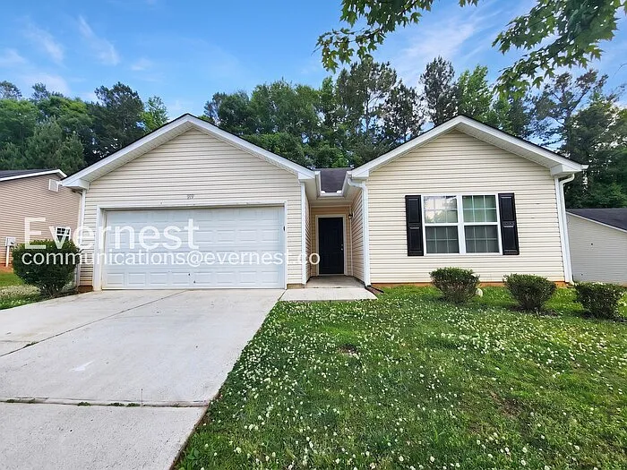 Building Photo - 319 Bridgeport Ln