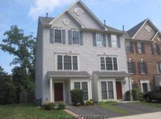 45442 Oak Trail Sq, Sterling, VA