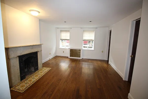Rented by Brooklyn Real Inc | media 17