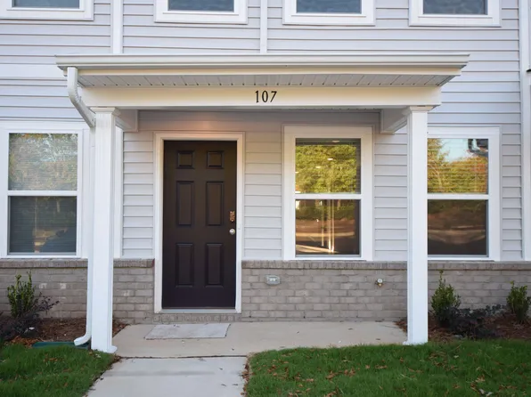 107 Villa Ln #4, Lincolnton, NC 28092