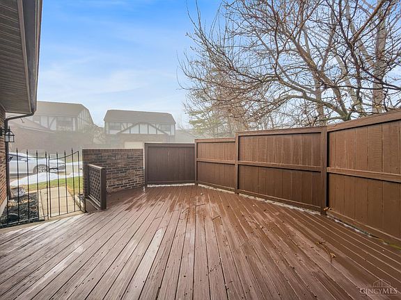 3rd image of 5658 Springdale Rd #10