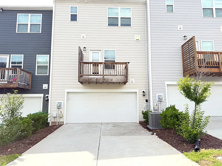1815 Starlit Sky Ln — Photo 19