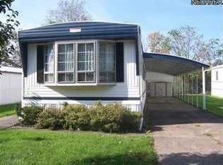 228 Buckingham Dr, Geneva, OH