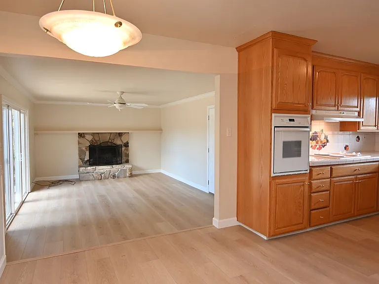 3421 Eden Dr — Photo 5