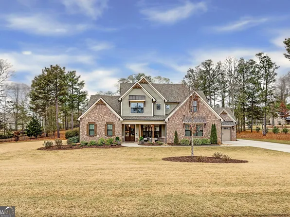 205 Chastain Dr, Forsyth, GA 31029