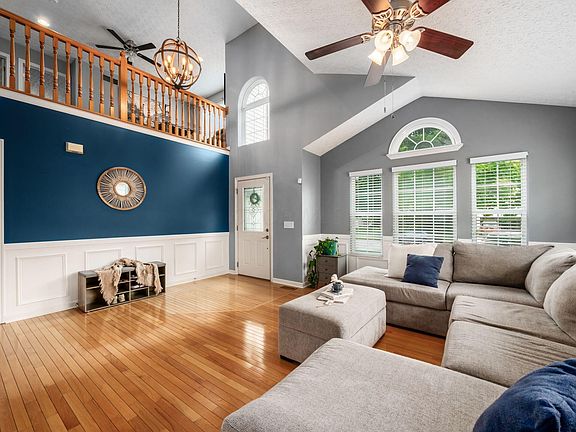 4th image of 5490 Old Creek Ln