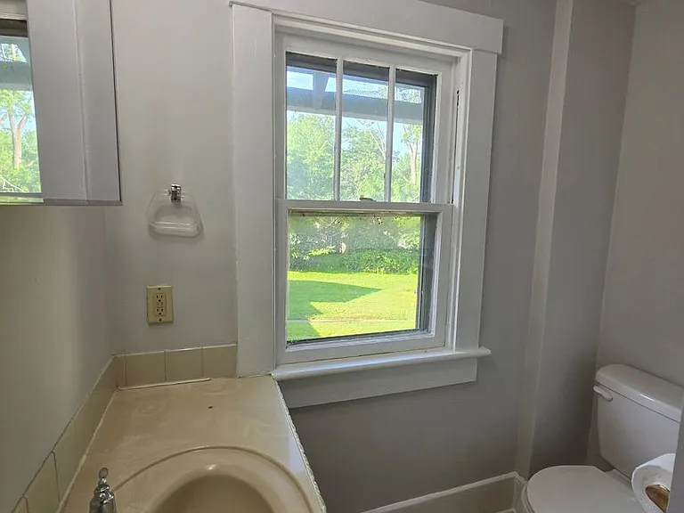 914 S Water St — Photo 15