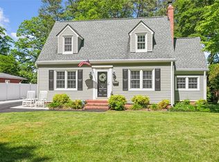 112 Botetourt Rd, Newport News, VA 23601