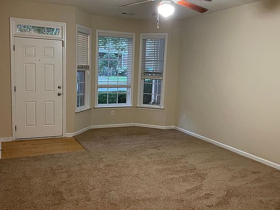 FamilyRoom View-3