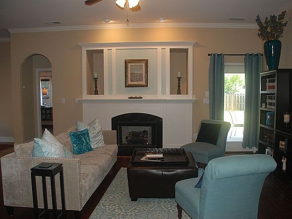 5th image of 154 Lorrin Ln