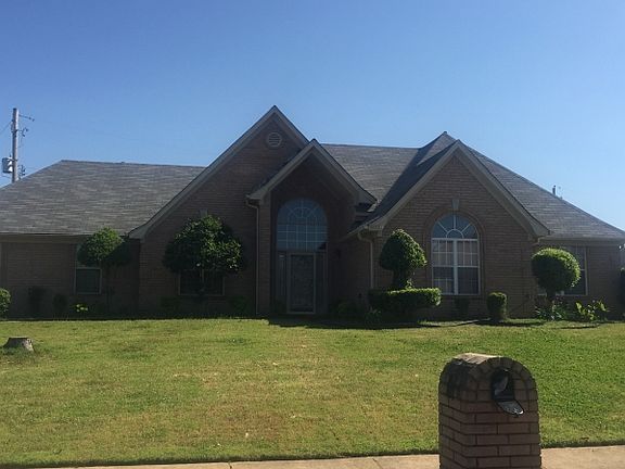 3rd image of 8230 Whispering Elm Dr
