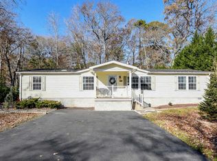 37537 Oak St, Ocean View, DE 19970