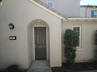 4 Villa Gardens Ct, Roseville, CA