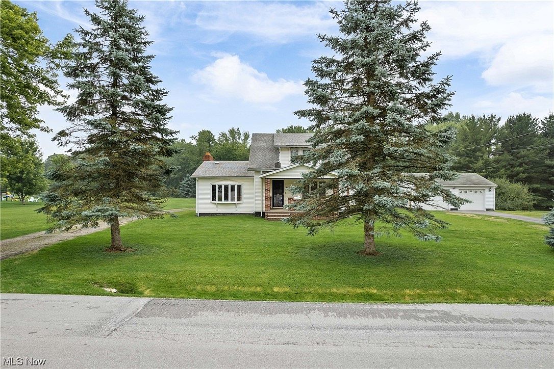 6560 Maplebrook Ave NE, East Canton, OH 44730 MLS 4470701 Zillow