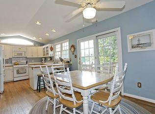 10901 Citreon Ct, Gaithersburg, MD 20878