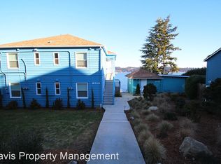 8714 Sand Point Way NE #7, Seattle, WA 98115