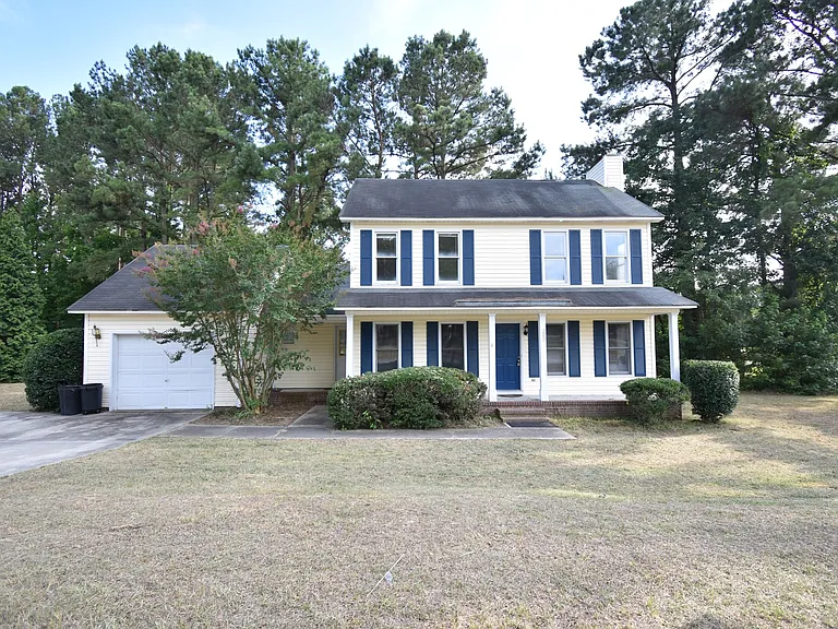 202 Cobblestone Ct — Photo 1