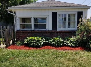 4515 74th Pl, Kenosha, WI 53142