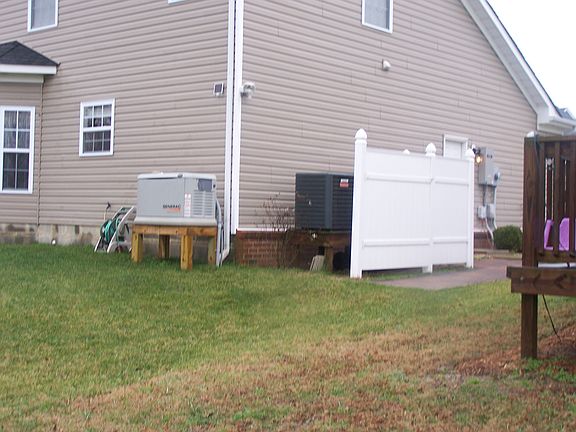 5th image of 224 Kove Dr