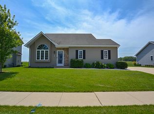 8625 Citadel Ter, Sturtevant, WI 53177