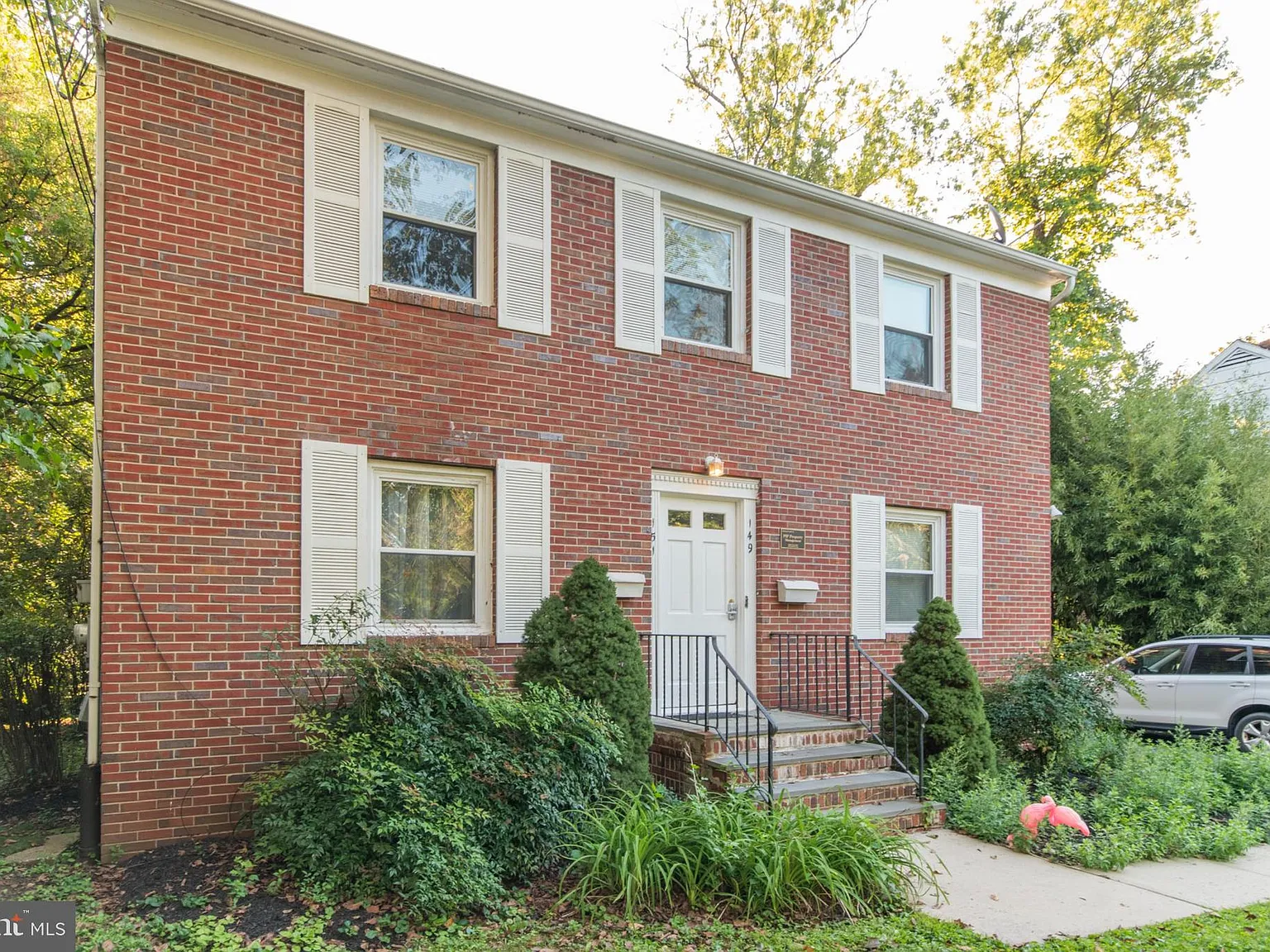 3 bed, 1085 sqft, $3,375 — Photo 3