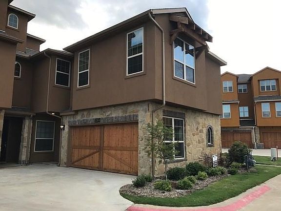 2nd image of 7305 Venice Dr Unit 6