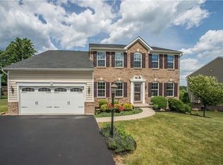 507 Saddle Ridge Dr, Irwin, PA 15642