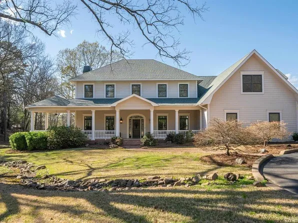 151 Woodland Heights Pl, Hot Springs, AR 71901