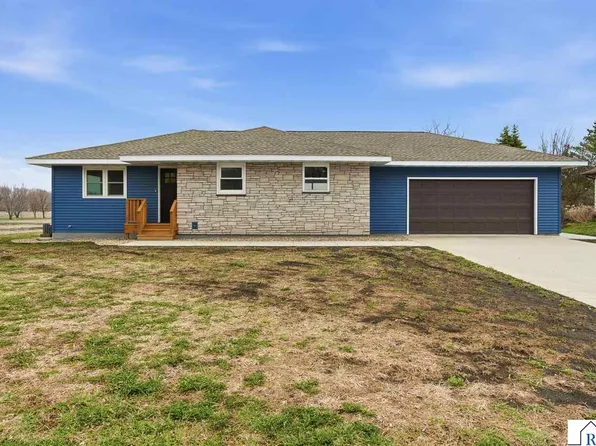 409 4th Ave SE, Mapleton, MN 56065