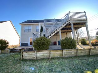 3031 Rosefield Dr, Ann Arbor, MI 48108
